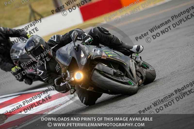 donington no limits trackday;donington park photographs;donington trackday photographs;no limits trackdays;peter wileman photography;trackday digital images;trackday photos